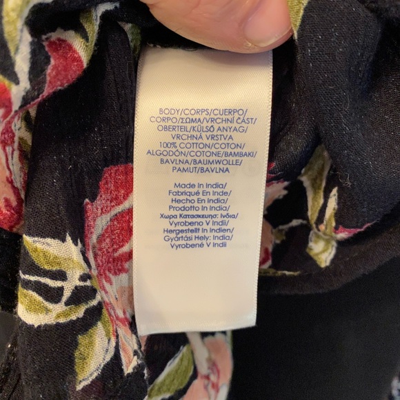 Large Chaps Floral Button Up Blouse Top - Picture 8 of 8